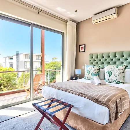 The One 8 Hotel In Green Point - Solar Power Cape Town Exterior photo