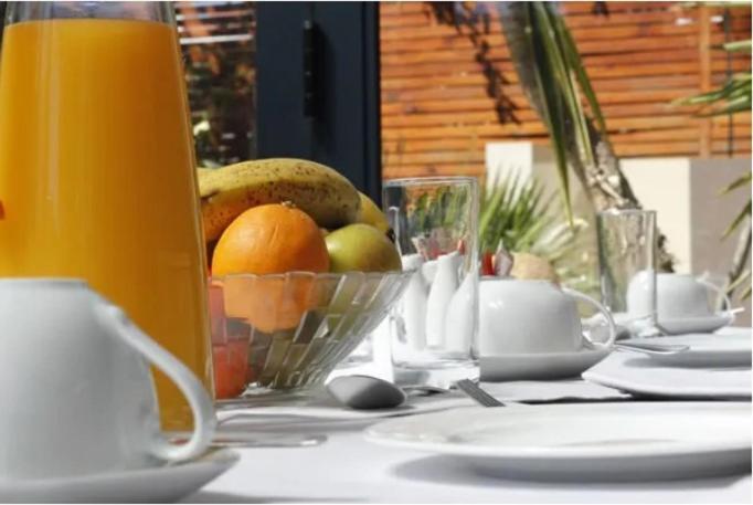The One 8 In Point - Solar Power 4* Kapstadt