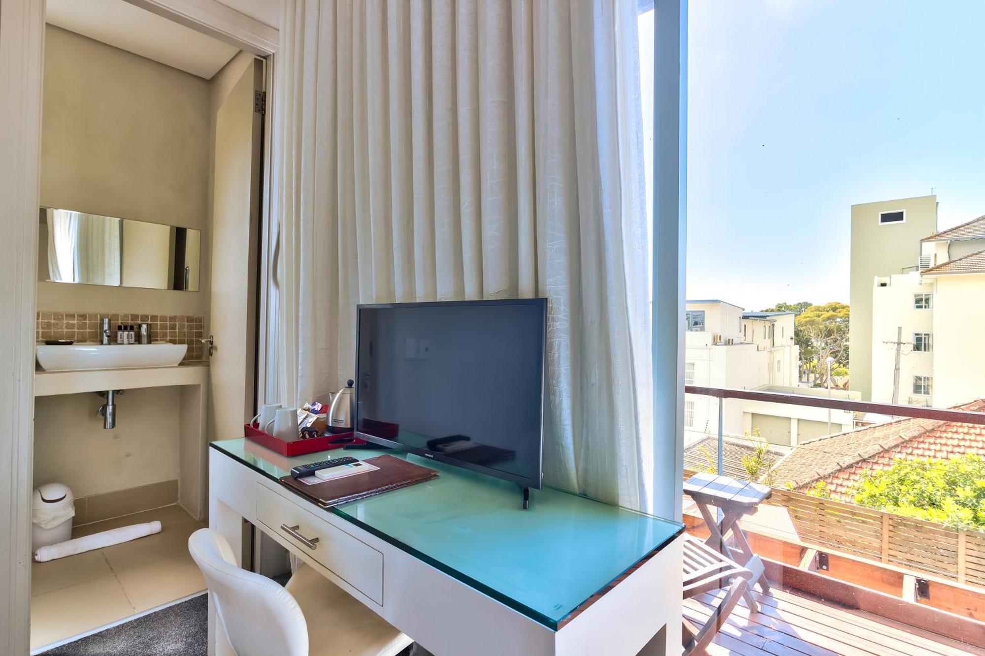 Hotel The One 8 In Point - Solar Power Kapstadt