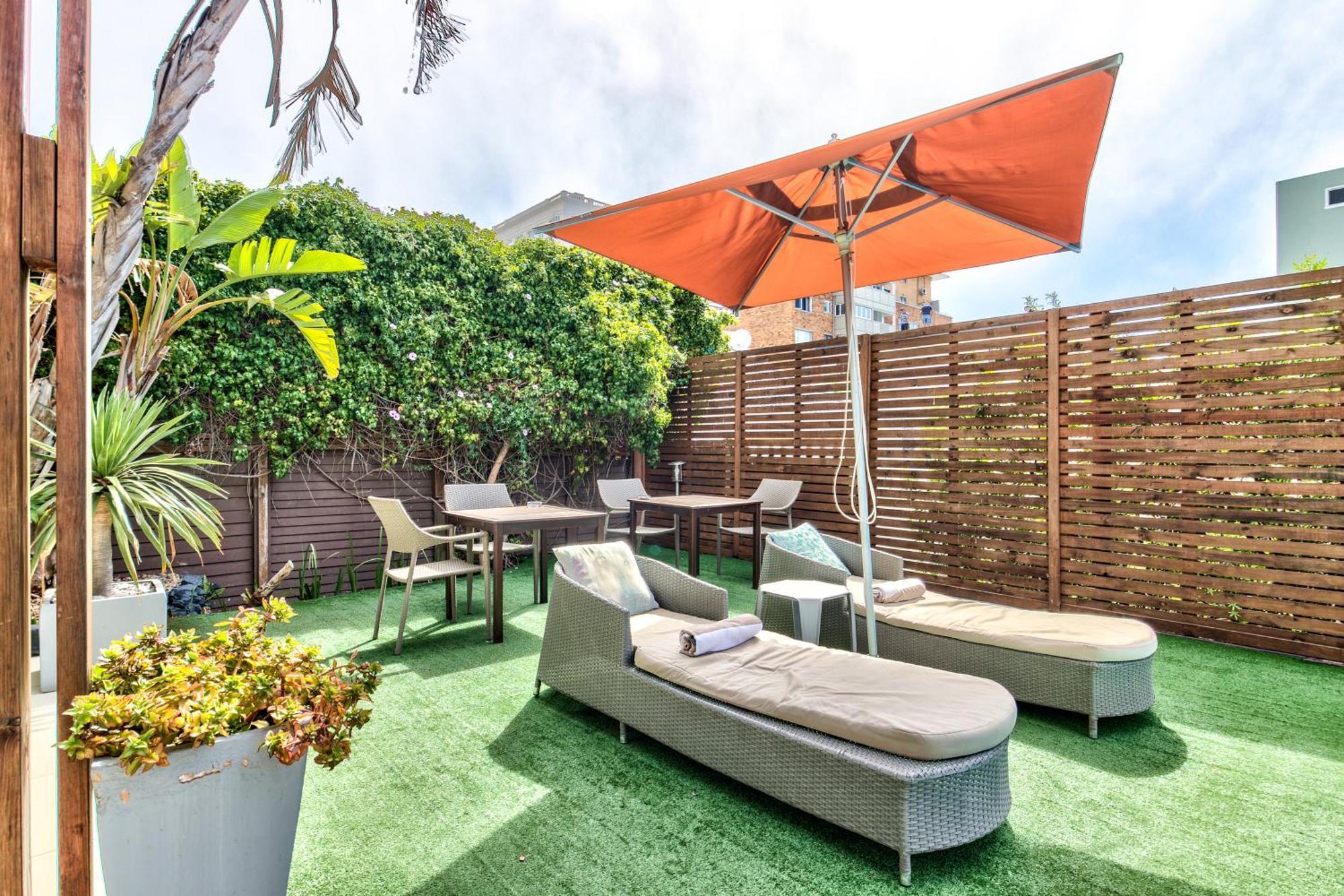 Hotel The One 8 In Point - Solar Power Kapstadt