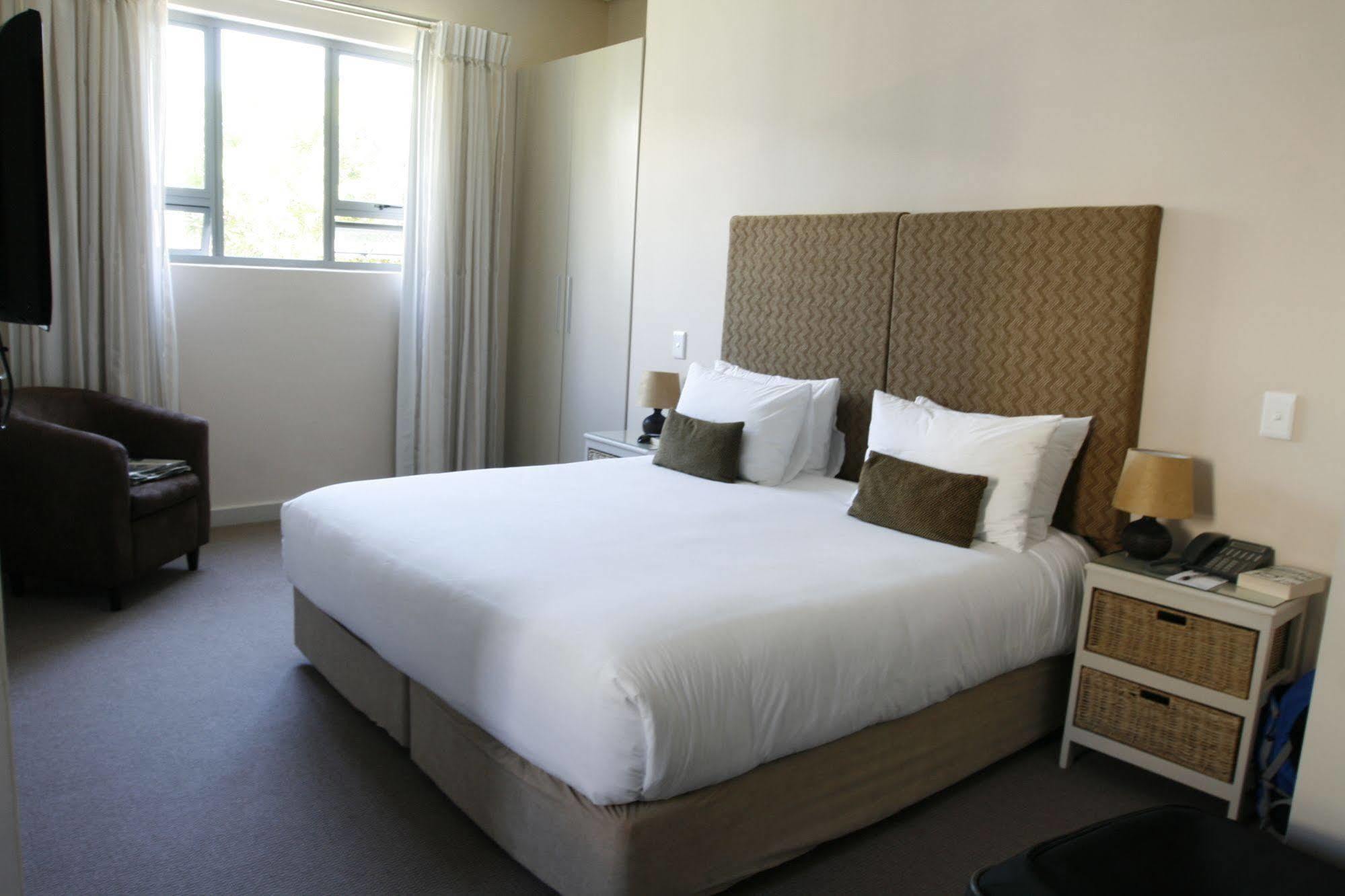 The One 8 In Point - Solar Power Hotel 4*