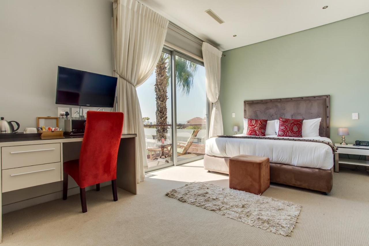 The One 8 In Point - Solar Power Cape Town